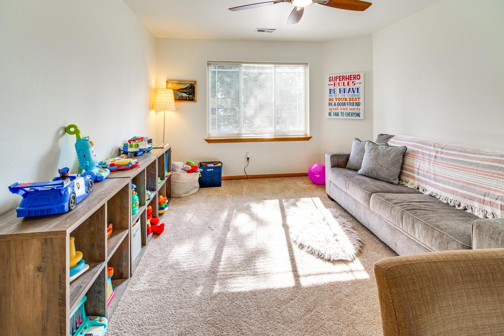 Klamath Falls Getaway With Pool And Hot Tub Access! Exterior foto